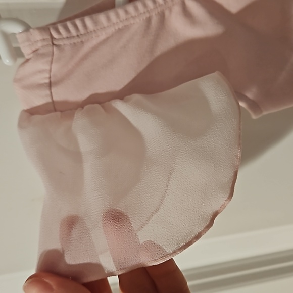 Girls pink leotard - Picture 3 of 3